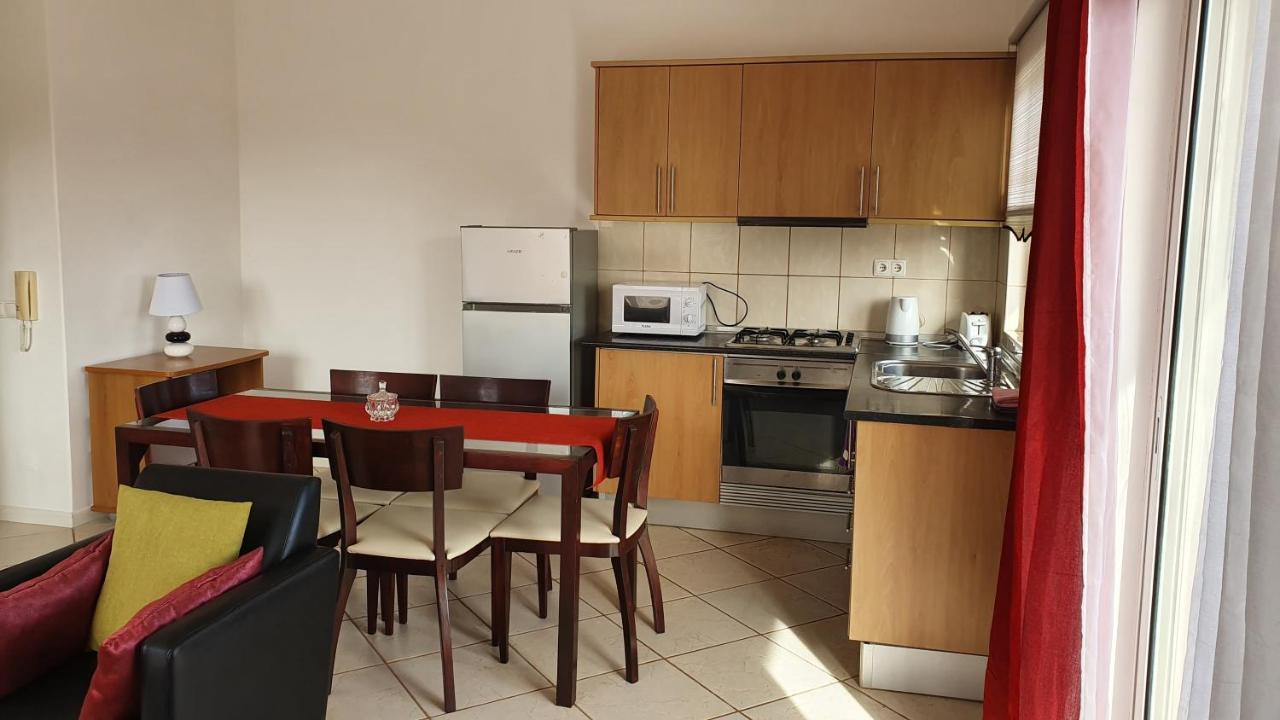 Santana Double Bedroom Serviced Apartment Santa Maria Exterior photo